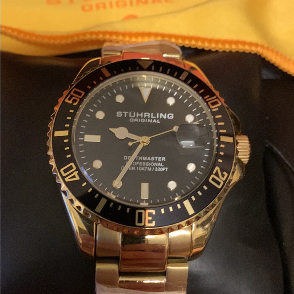 Stührling Depthmaster Quartz Watch